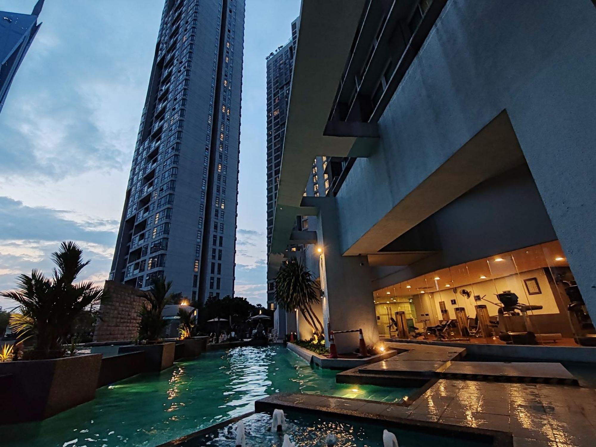 No Other Fee - Swiss Garden By The Boston House Kuala Lumpur Buitenkant foto