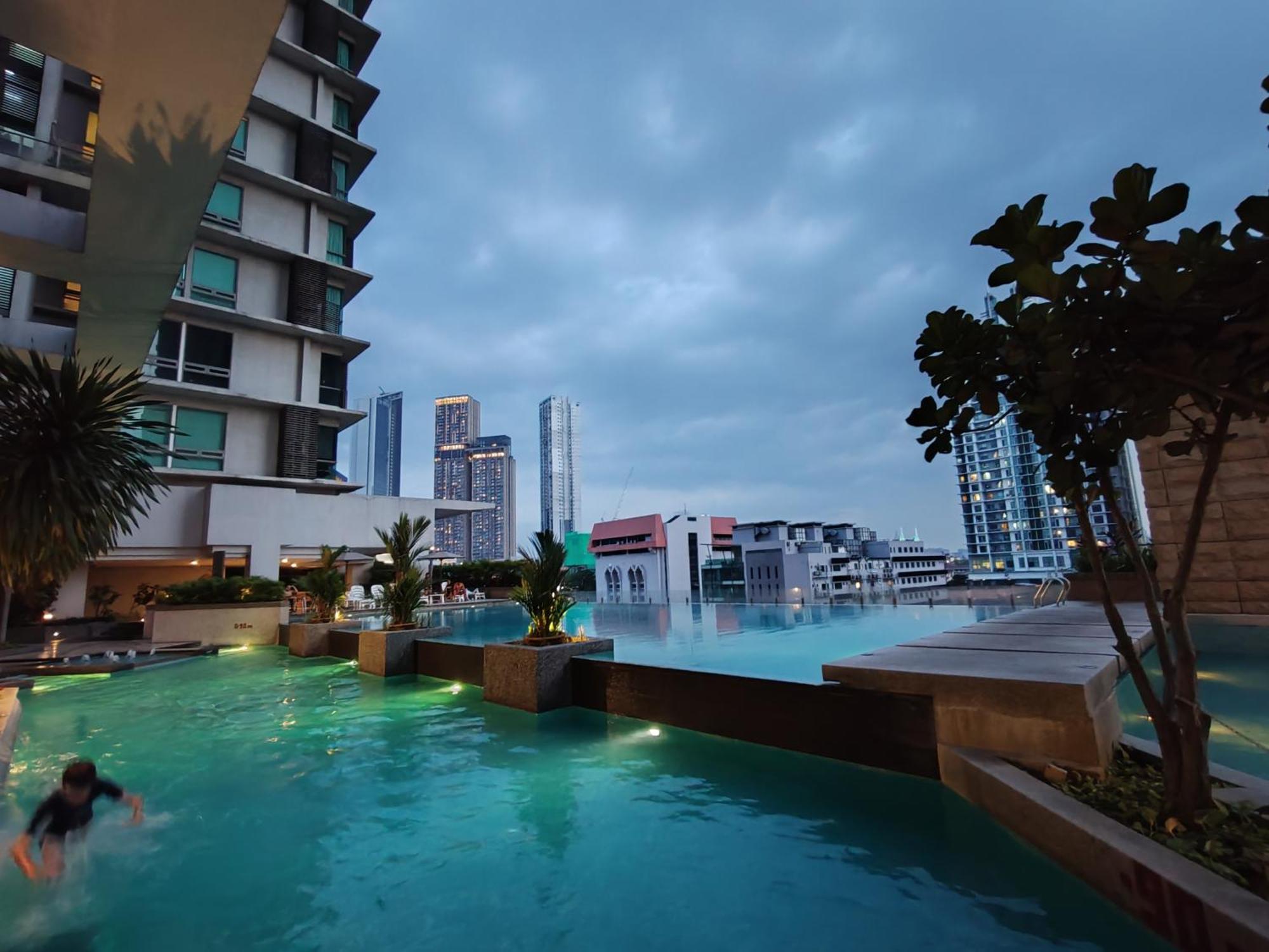 No Other Fee - Swiss Garden By The Boston House Kuala Lumpur Buitenkant foto