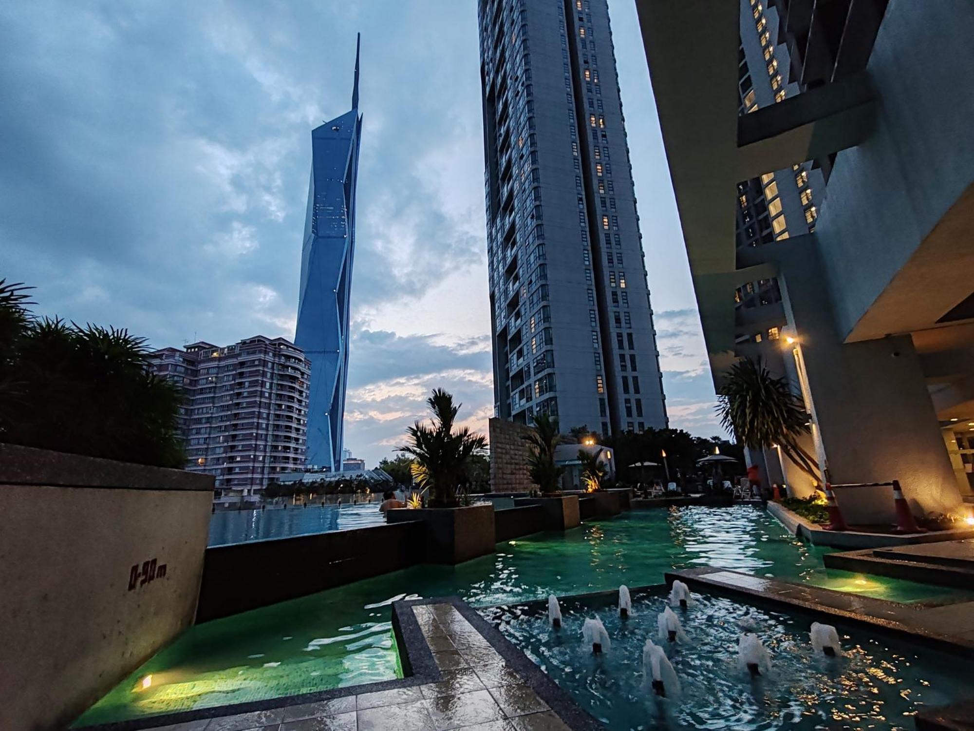 No Other Fee - Swiss Garden By The Boston House Kuala Lumpur Buitenkant foto